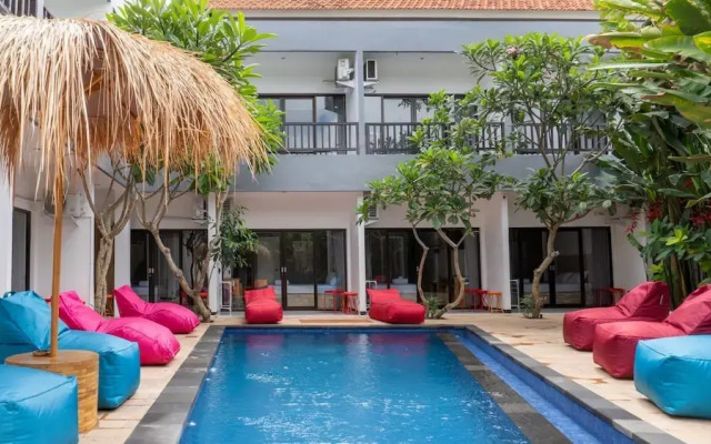 Summer of Surf Hostel Uluwatu