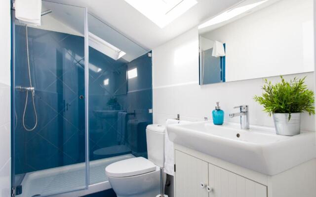 Merces by Central Hill Apartments