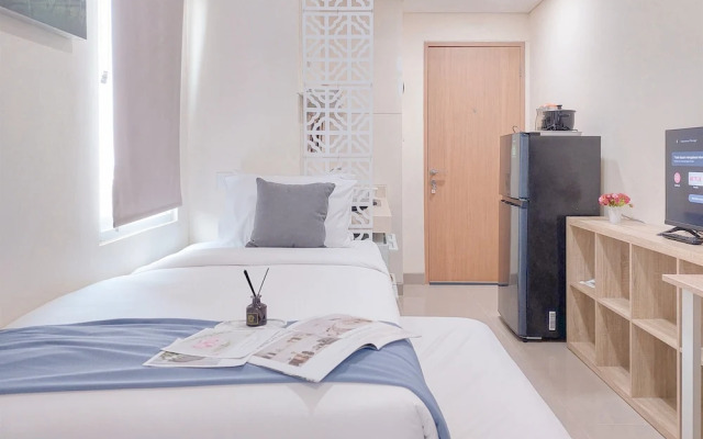 Good Place And Cozy Studio Apartment B Residence
