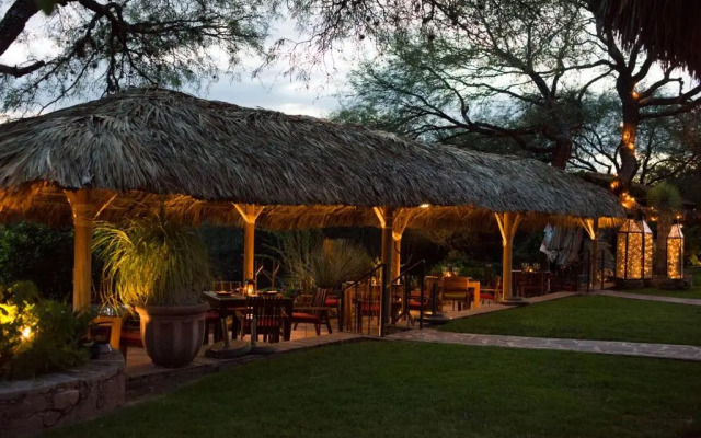 Nirvana Restaurant And Retreat