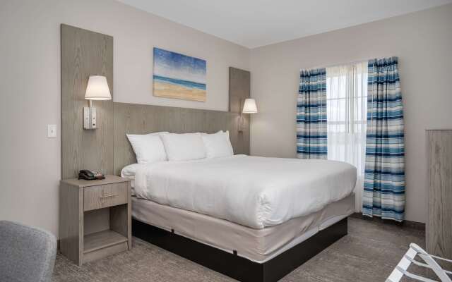 Lighthouse Suites - Best Western Signature Collection