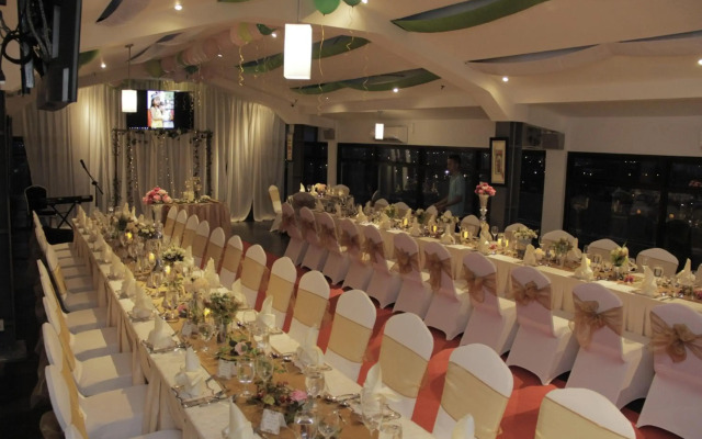 Whiz Hotel Sudirman Pekanbaru