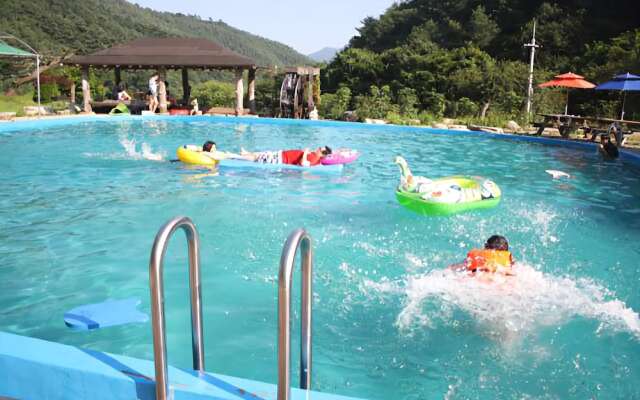 Inje Tourist Farm Pension