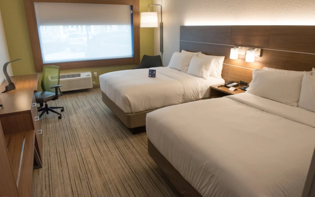 Holiday Inn Express & Suites Mishawaka - South Bend