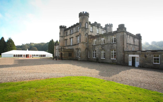 Melville Castle