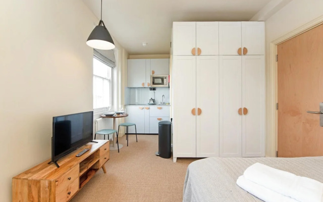 Spacious Studio Near Wonderful Primrose Hill