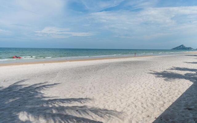 Marrakesh Huahin 1 bedroom with pool access 307