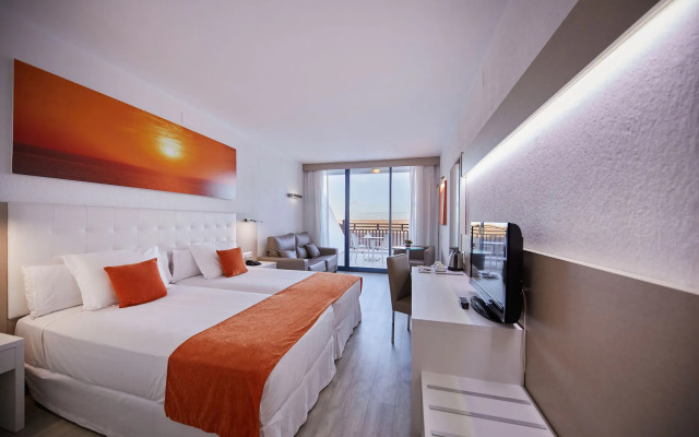 Sandos Papagayo Hotel