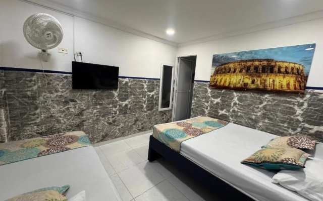 Casa Hotel Manco Mora