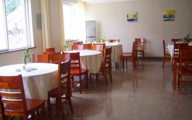 GreenTree Inn Nantong Tongzhou District Pingchao Bus Station Express Hotel