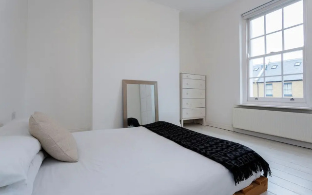 Velvet Marble in London