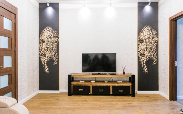 Sweet Home 6 VIP Rustaveli Avenue