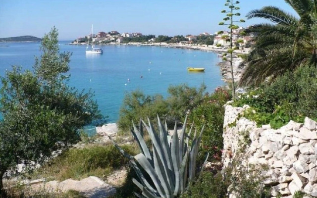 Mer - 10m to the Beach - A1