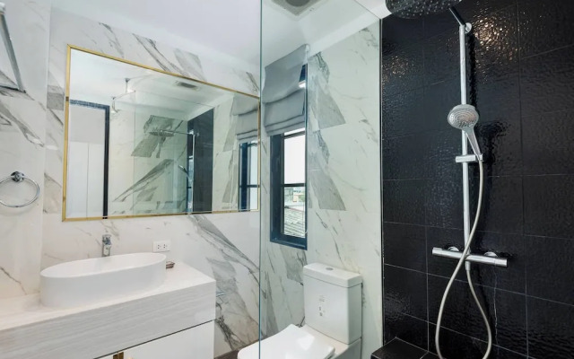 Stylish 7beds Poolhouse With Cinema & Lift - 2min to BTS