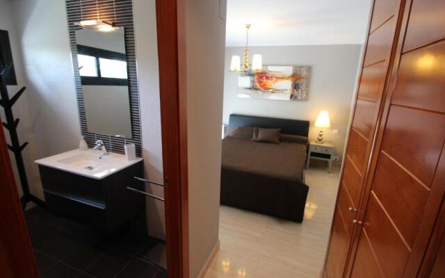 Elena Baladrar - sea view villa with private pool in Benissa