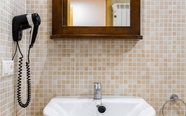 Comfy Apartment in Gudar With Heating