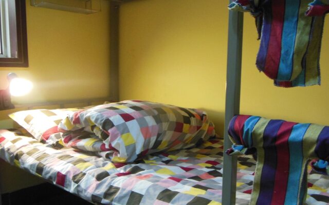 Wavetrace Hostel