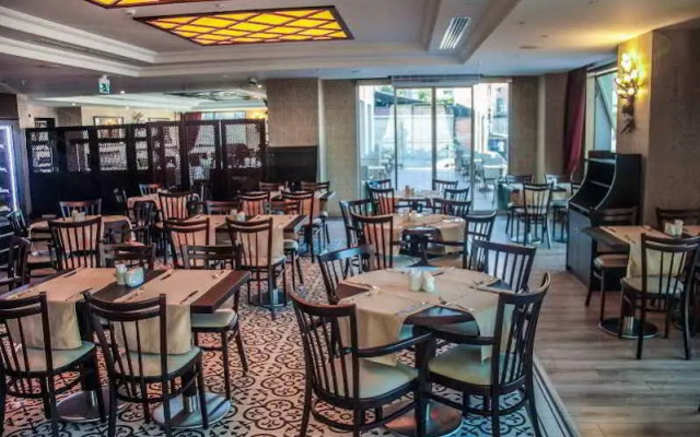 Azak Hotel Topkapi