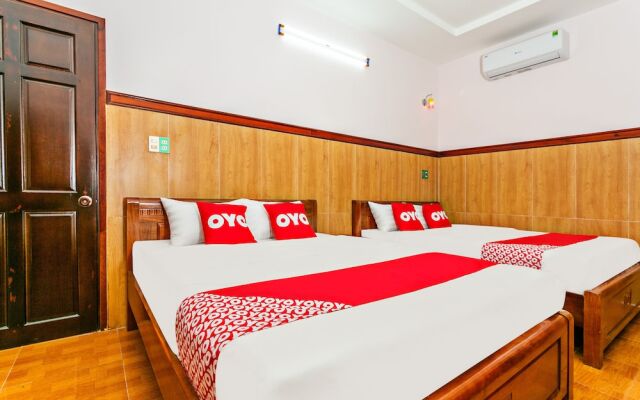 Thao Van Hotel by OYO Rooms