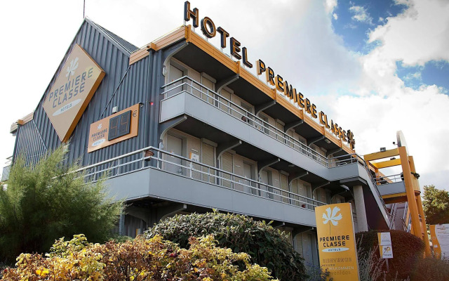 PREMIERE CLASSE CLERMONT FERRAND SUD - Aubière