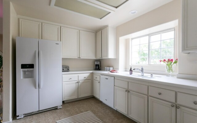 Flamingo by AvantStay | Desert Oasis 10 Mins to Coachella w/ Pool