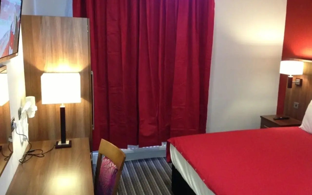 Ely House Hotel