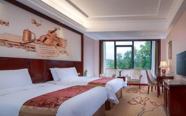 Vienna Hotel Shenzhen Longzhu