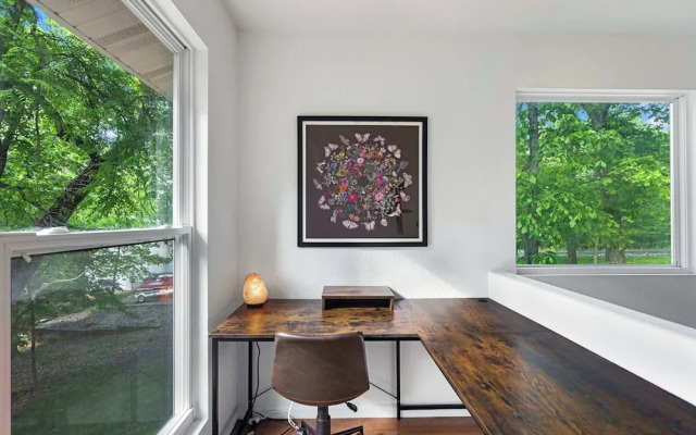 Treehouse LOZ Seclusion for 6!