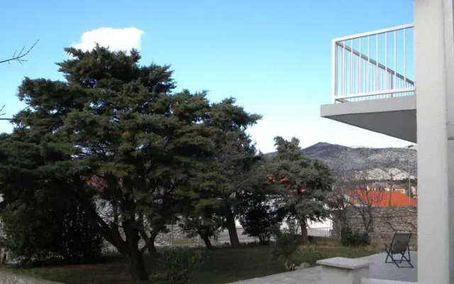 Apartments Vedrana