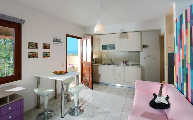 Charming Retro Studio With Shared Pool and View