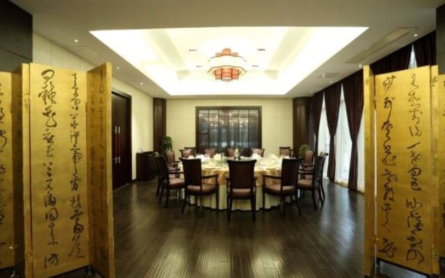 Huxi Lake SC Hotel