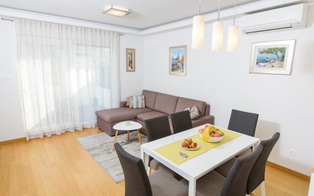 Apartment Nikolina