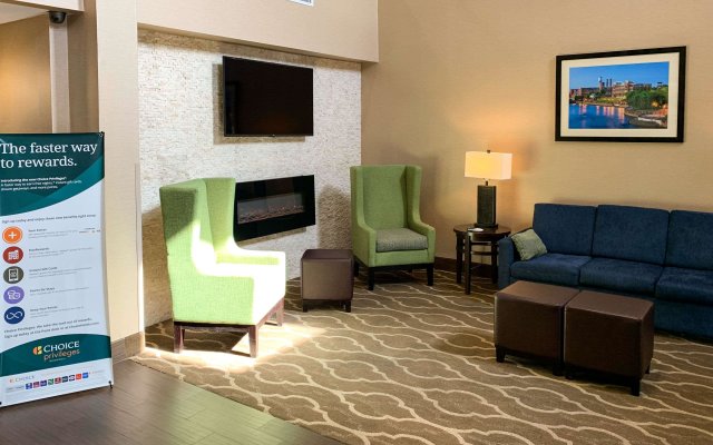Comfort Suites Columbus State University Area