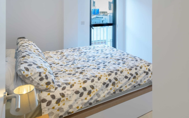 Brand New Luxury 2 Beds Apartment at The Residence-hosted by Sweetstay - фото 4