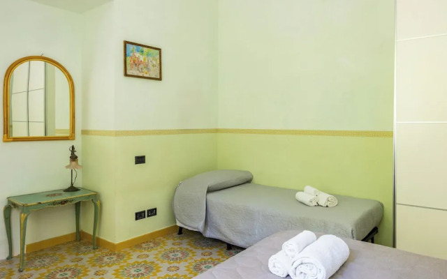 Villa Villari Terrace and Patio by Napoliapartments