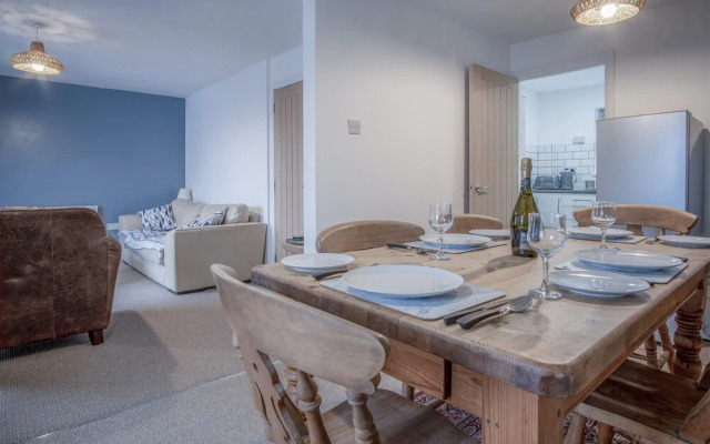 Pharmacy Court - 2 Bed - Saundersfoot
