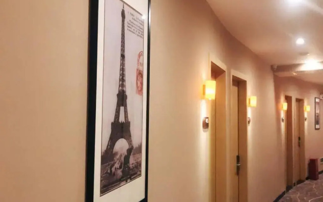 7 Days Premium·Dezhou College South Gate