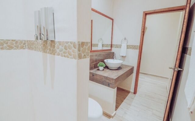 One Extra Free Night Staying 3 Nights Intl Chef & Yacht - Brekky Available