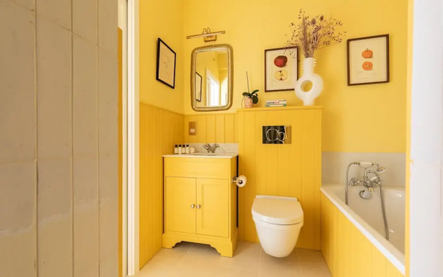 Milborne Grove by Onefinestay