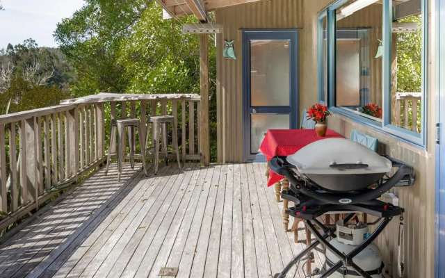 Kākā Ridge Retreat Bush Hideaway
