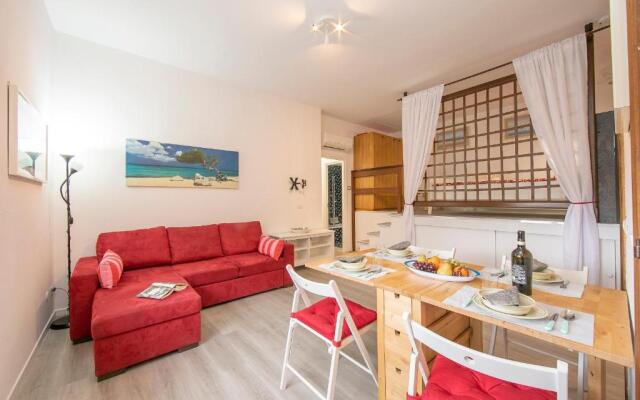 Ginestre Apartment few min From sea