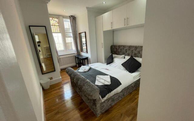 Maysa Apartments