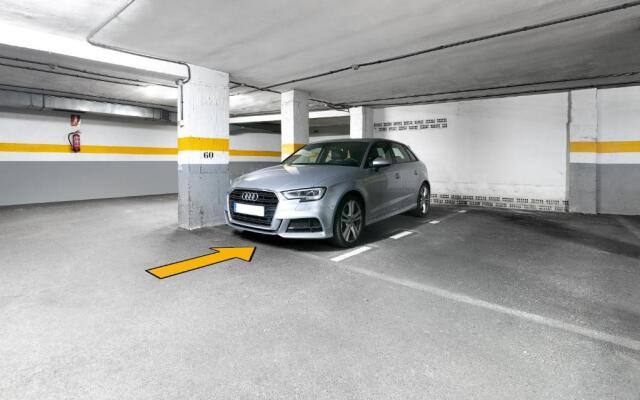 Centrico y parking gratuito Vut 142 as