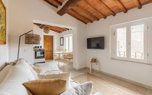 Stylish Luxury Loft Sleeps 4 San Gimignano Tuscany