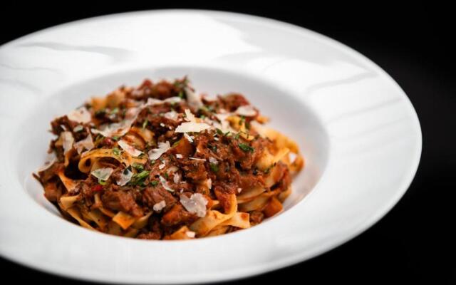 Holiday Inn A55 Chester West by IHG