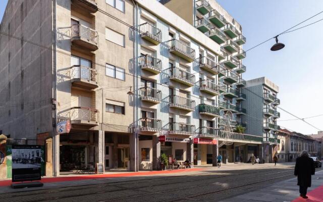 Trendy Bright Flats with Jacuzzi - 5 min Beach