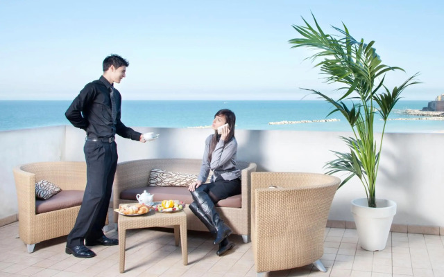 Hotel Meridiano