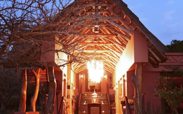 Thanda Safari
