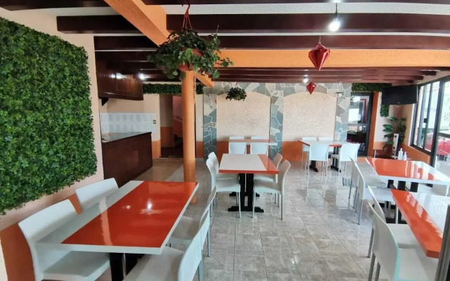 Hotel Villa De Las Flores