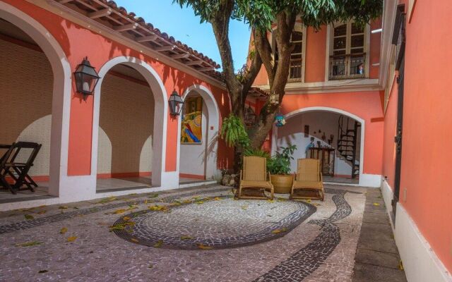 Casa Francisco Guest House